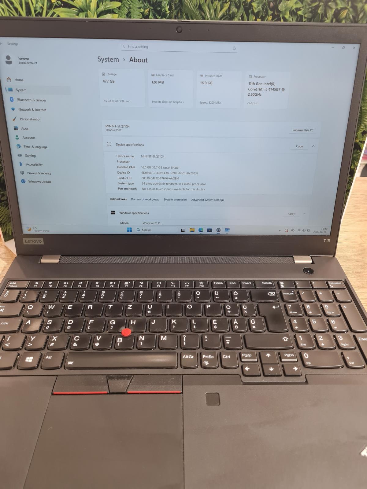 ThinkPad T15 Gen2 Kártyafüggetlen 512 GB 16 GB Ram, 12 hó garancia