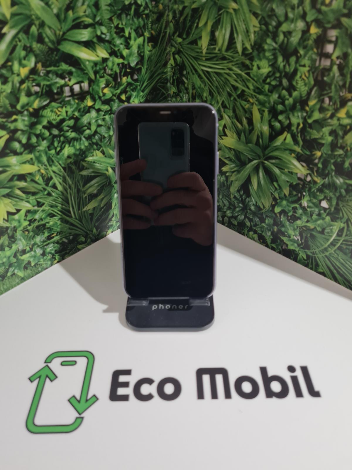 Apple iPhone 11 Kártyafüggetlen 64 GB, 12 hó garancia