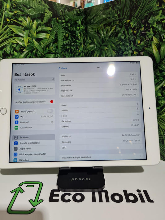 Apple iPad 8th Gen Kártyafüggetlen 32 GB, 12 hó garancia
