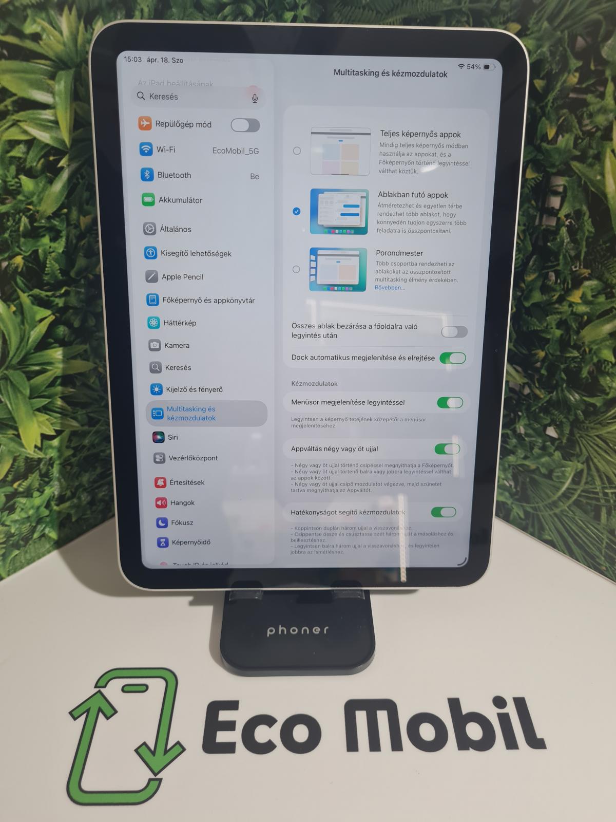 Apple iPad 10th Gen Wi-Fi 64 GB, 12 hó garancia