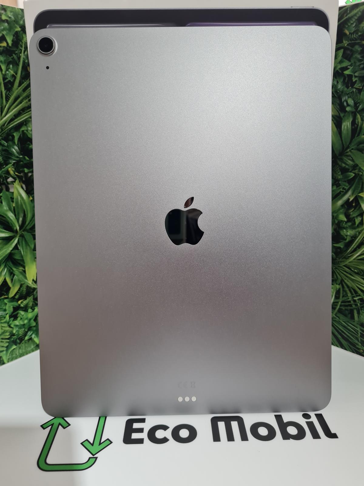 Apple iPad Air 13 (M3) Wi-Fi 128 GB, 12 hó garancia