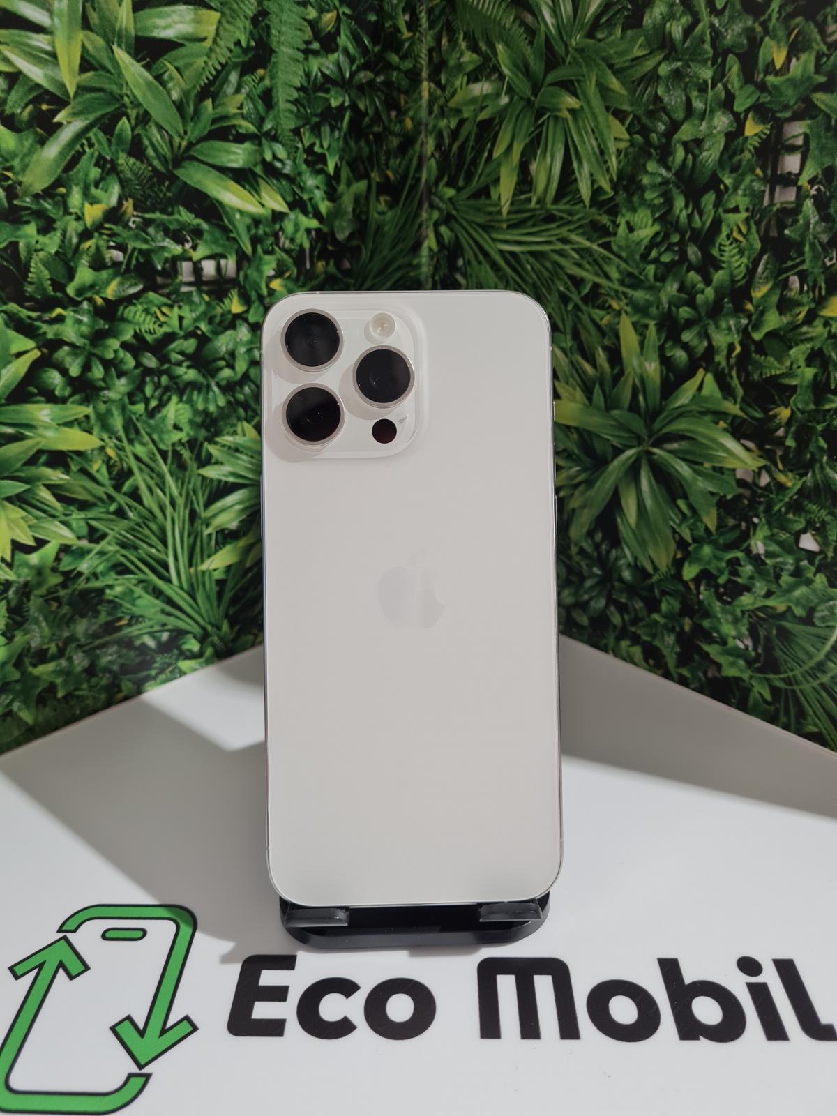 Apple iPhone 15 Pro Max Kártyafüggetlen 256 GB, 12 hó garancia
